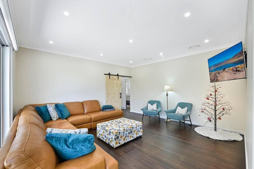 Nuach Cottage - Beautiful Family Home In לאורה מראה חיצוני תמונה